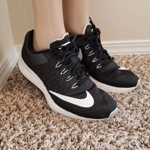 Women's Nike Neutral Ride Tennis shoes